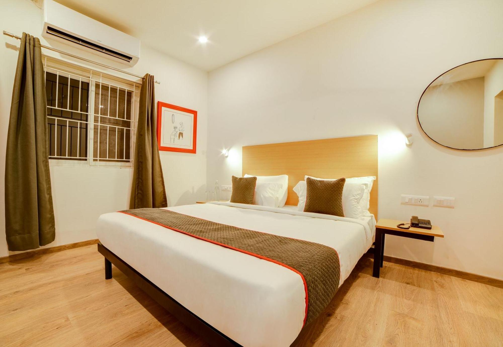 Super Townhouse Hosur Main Road Bommanahalli Near Gopalan Innovation Mall Bangalore Extérieur photo