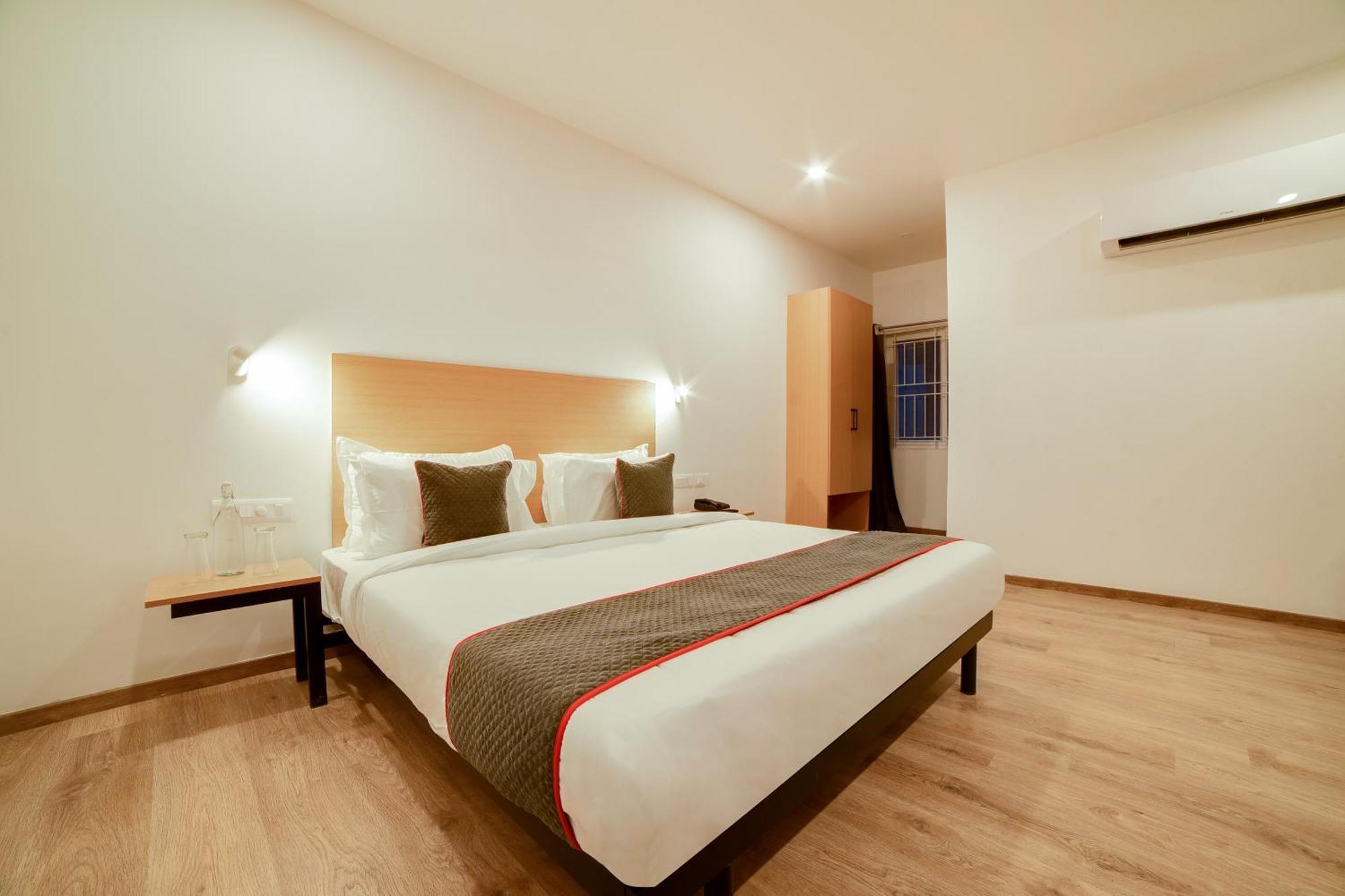 Super Townhouse Hosur Main Road Bommanahalli Near Gopalan Innovation Mall Bangalore Extérieur photo